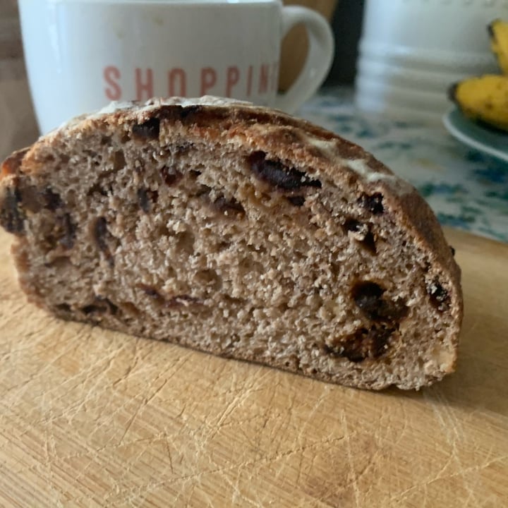 photo of Bread lounge fruit & nuts loaf shared by @roserose on  07 May 2024 - review