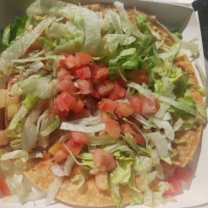photo of Taco bell Vegan Mexican Pizza (Fresco Style) shared by @heartartichokehearts on  06 May 2024 - review