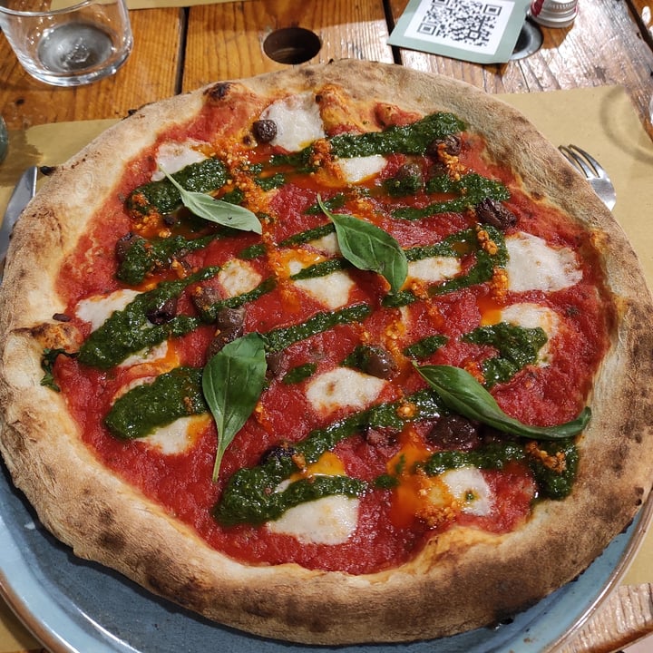 photo of L' Angolo Pizzosteria lanterna shared by @niklabelloli1 on  16 Mar 2024 - review