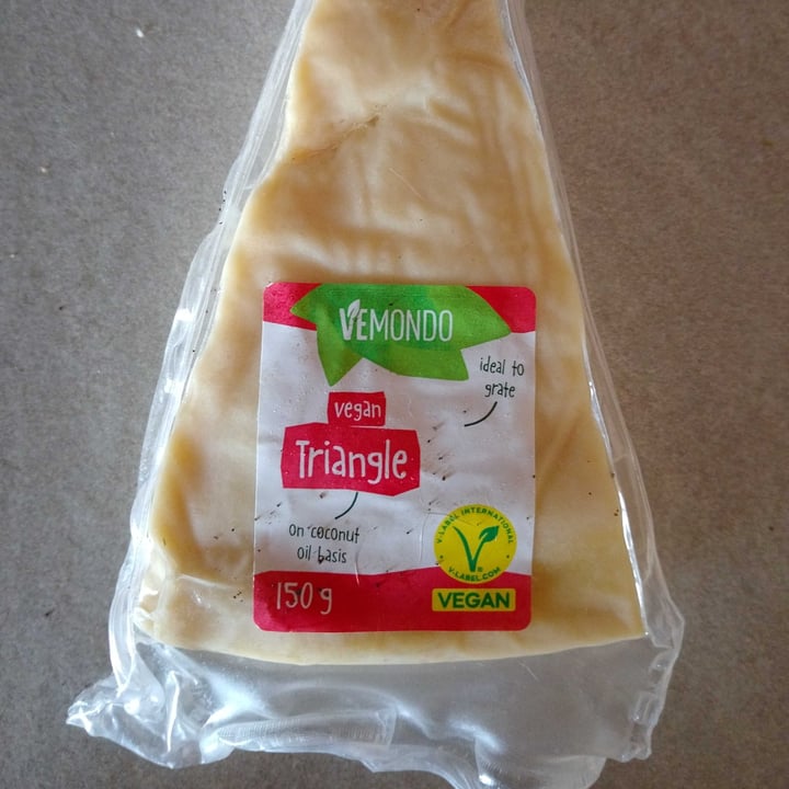 photo of Vemondo Vegan Triangle shared by @straycat on  04 Aug 2025 - review