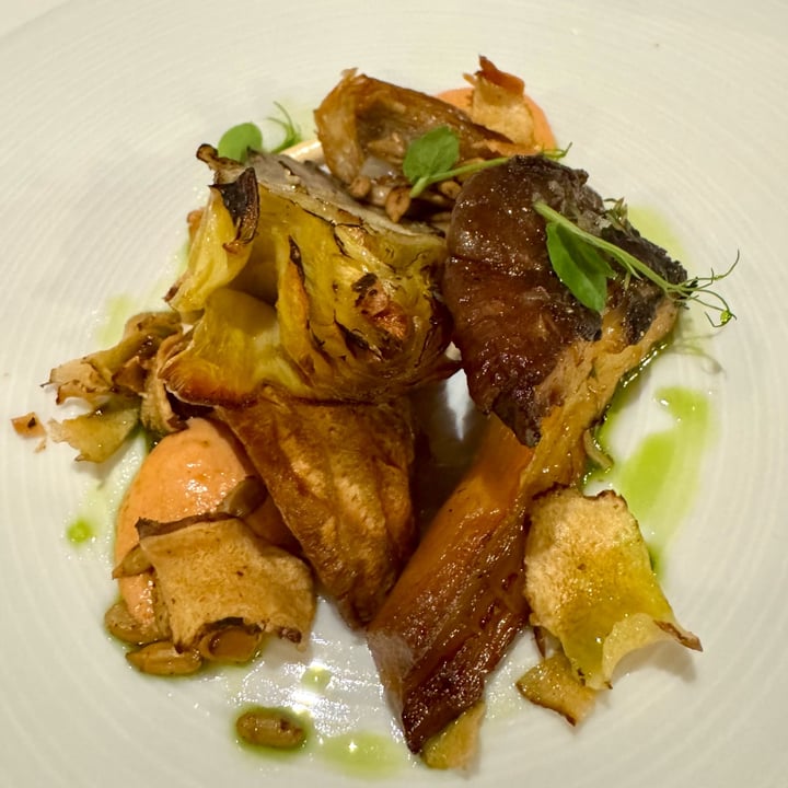 photo of Hotel Paradiso Pure.Living Carciofo Fritto Chips di Topinambur shared by @lauramantoan on  18 Jan 2025 - review
