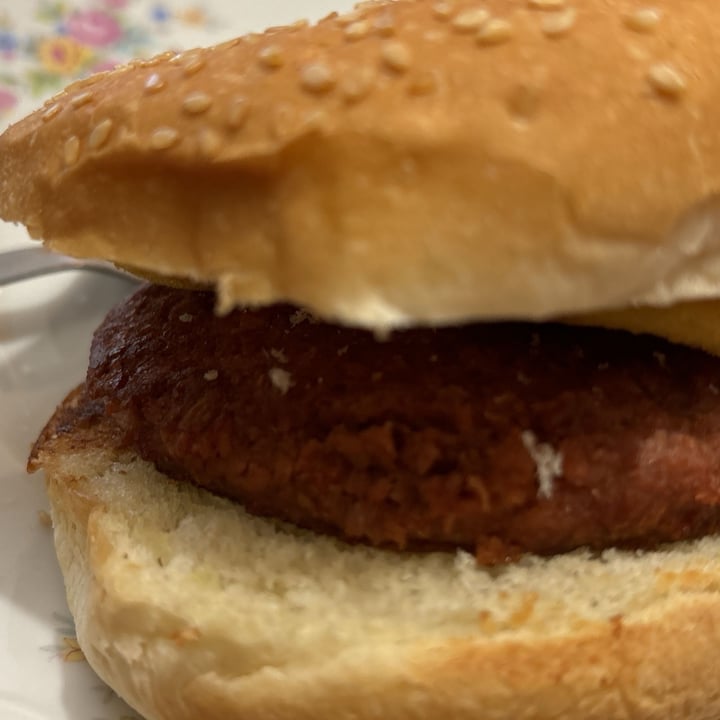 photo of Unconventional Burger Vegetale Classico - Classic Burger shared by @camiveggy on  06 May 2024 - review