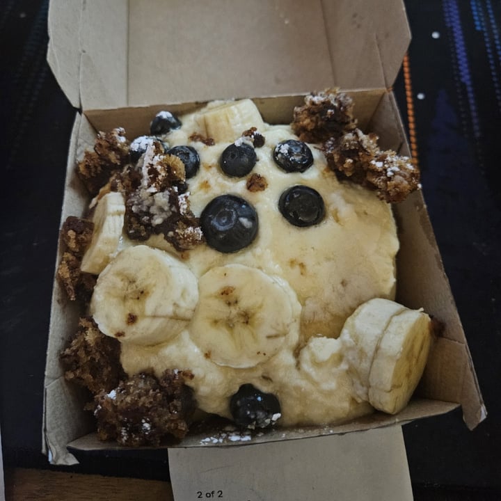 photo of Cinnaholic Maple French Toast shared by @angelaisneato on  29 Jun 2025 - review