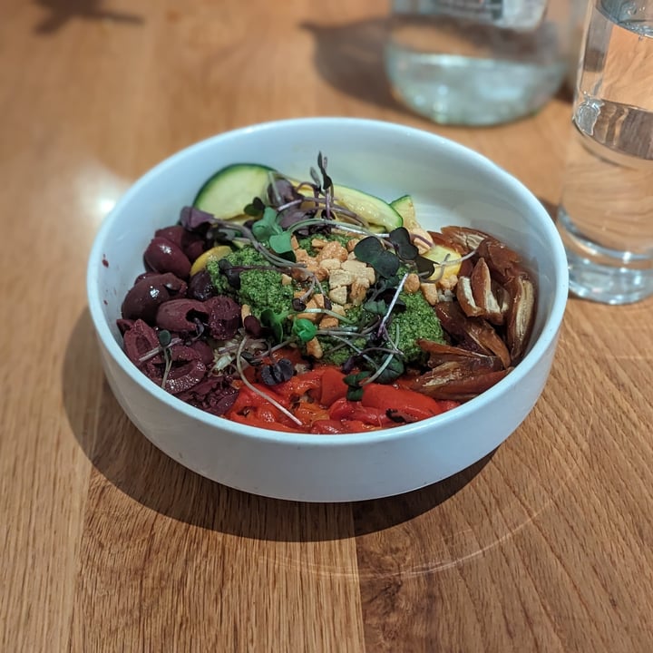 photo of SŌW Plated Mediterranean bowl shared by @kristig on  15 Mar 2024 - review