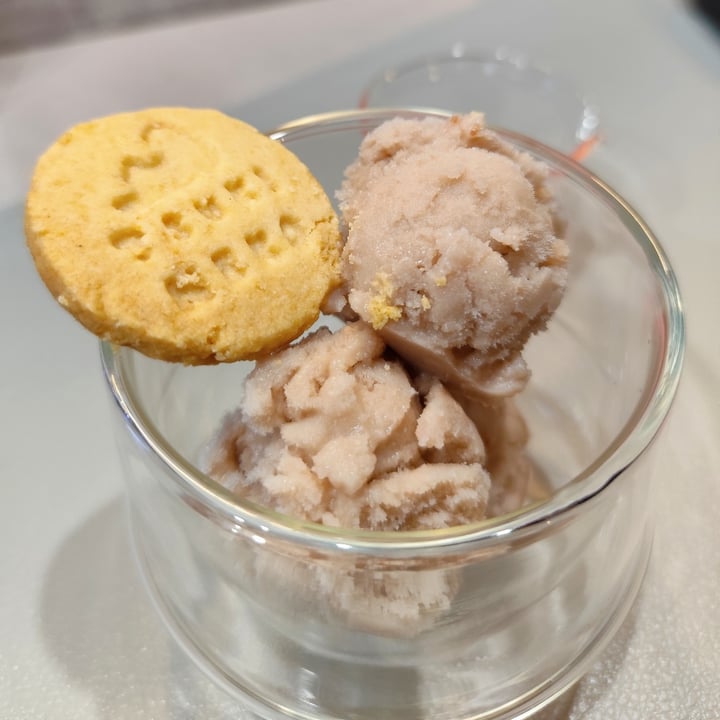 photo of Vegan Cafe Tsukineko Soy Ice Cream Affogato shared by @rominaguch on  06 Sep 2025 - review