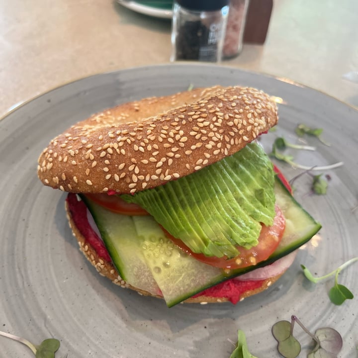 photo of Harvest Cafe Avo Bagel shared by @mimi2308 on  01 Nov 2023 - review