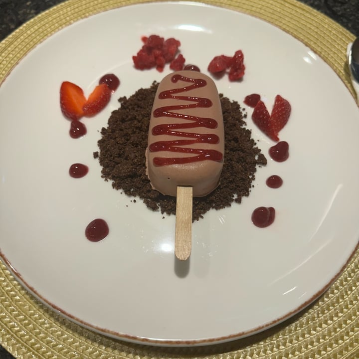 photo of Let it V - Vegan Sushi paleta helado Con Frutos Rojos shared by @chocotorta on  19 Oct 2024 - review