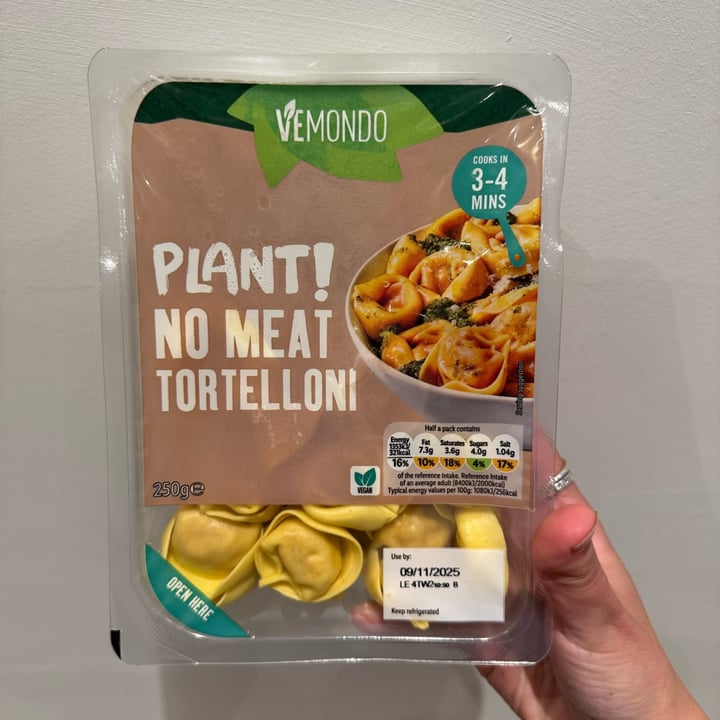 photo of Vemondo No Meat Tortelloni shared by @appleappleamanda on  04 Oct 2025 - review