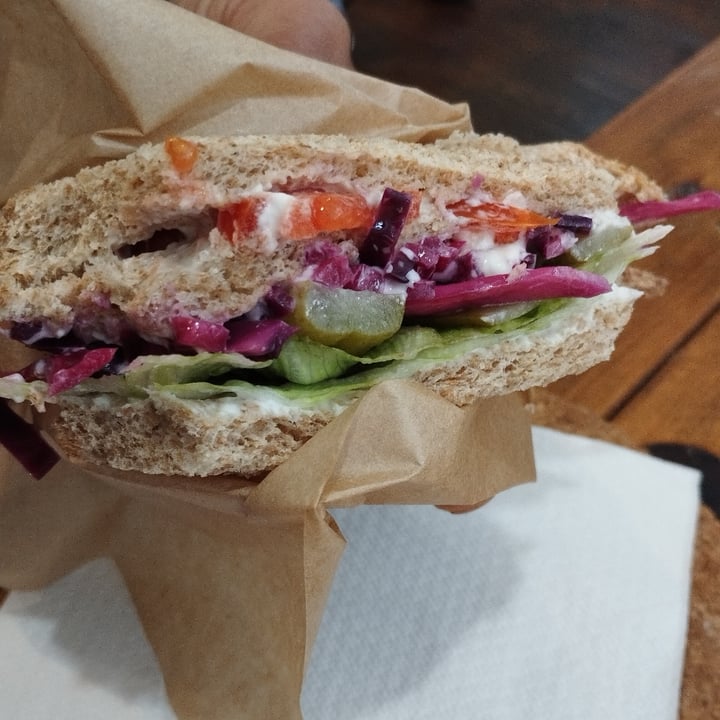 photo of Angelico Bistro Box veg sandwich shared by @urdva on  27 Apr 2024 - review