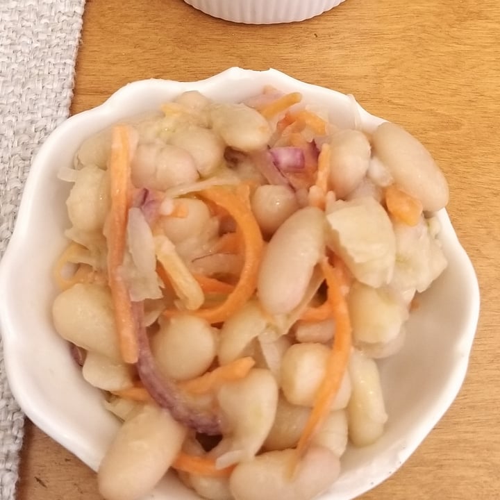 photo of Larilò - Santa Caterina Insalata Di Cannellini shared by @neonyellowcat on  06 Sep 2025 - review
