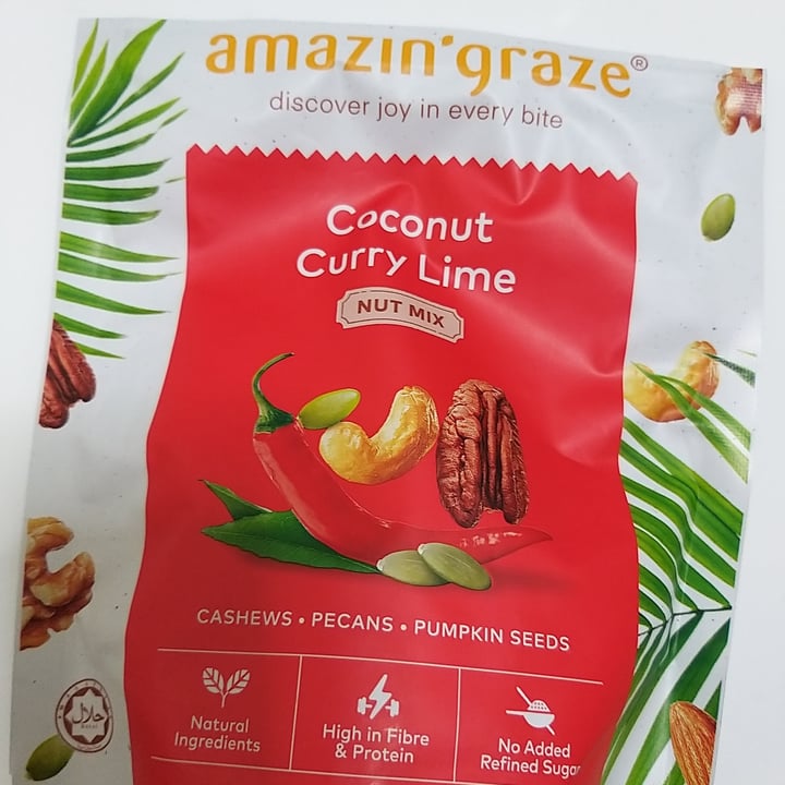 photo of Amazin' graze Coconut Curry Lime Nut Mix shared by @darkchocoholic on  26 Dec 2023 - review