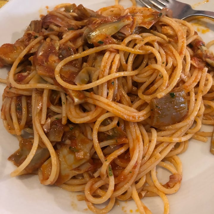 photo of La Loggia - Bar Spaghetteria - Bed and Breakfast Spaghetti Ai Carciofi shared by @lucyvegan83 on  16 Mar 2024 - review