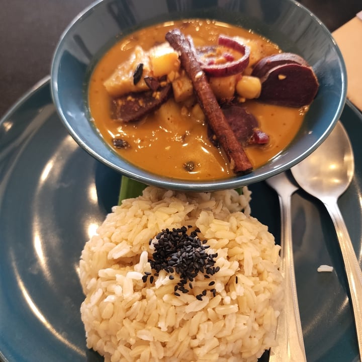 photo of Asa Vegan Kitchen and Studio Massaman Curry shared by @teamaldous on  22 Apr 2024 - review