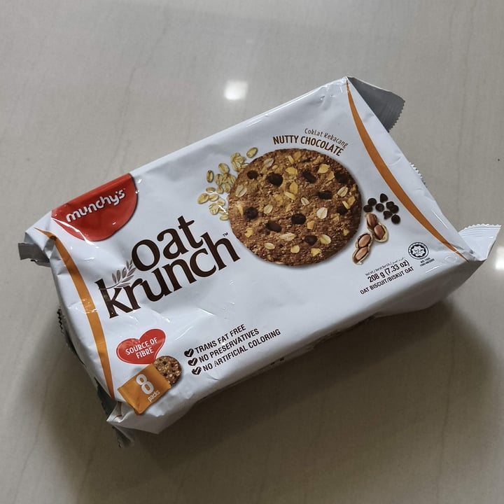 photo of Munchy's oat krunch nutty chocolate shared by @ahmei on  05 Jul 2025 - review