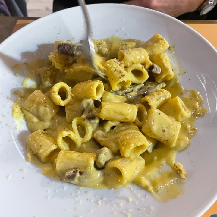 photo of VEGHOMETRO Carbonara Veg shared by @brz-elisa on  12 Feb 2025 - review