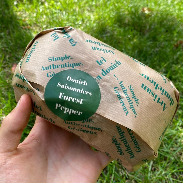 photo of Fliquot Douich Saisonniers Forest Pepper shared by @veganluke89 on  02 Sep 2025 - review