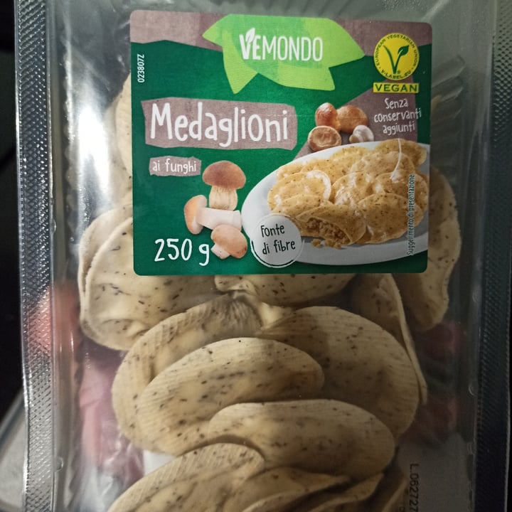 photo of Vemondo Medaglioni ai funghi shared by @annaboodmann on  13 Jan 2024 - review