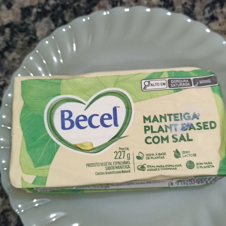 photo of Becel Original Ômega 6 Becel plant based shared by @gabicaetano on  21 Nov 2023 - review