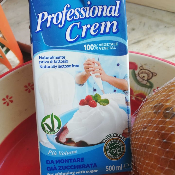 photo of Professional Crem Panna Da Montare Già Zuccherata shared by @snakegdg on  21 May 2024 - review