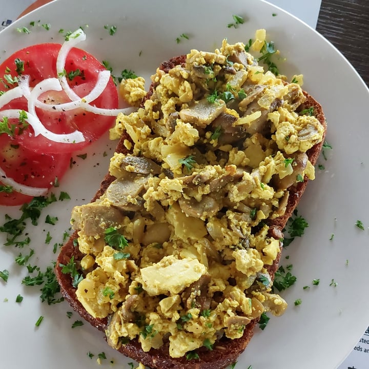 photo of Asher's Corner Cafe @ Ashers Farm Sanctuary tofu toast shared by @ecobunny on  05 Oct 2025 - review