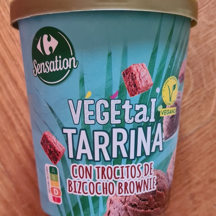 photo of Carrefour Sensation Tarrina vegetal con trocitos de brownie shared by @oierland on  14 Jul 2025 - review