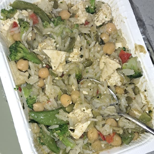 Strong Roots Thai Green Veg Curry Nutrition Facts - View #8