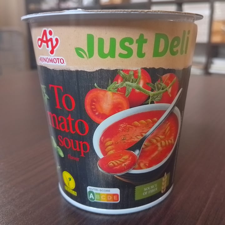 photo of Ajinomoto Just Deli Tomato soup shared by @ministerstwofalafela on  15 Apr 2024 - review