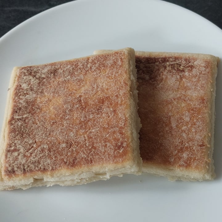 photo of Irwins 4 Potato Breads shared by @powerfulspider72 on  25 Aug 2023 - review