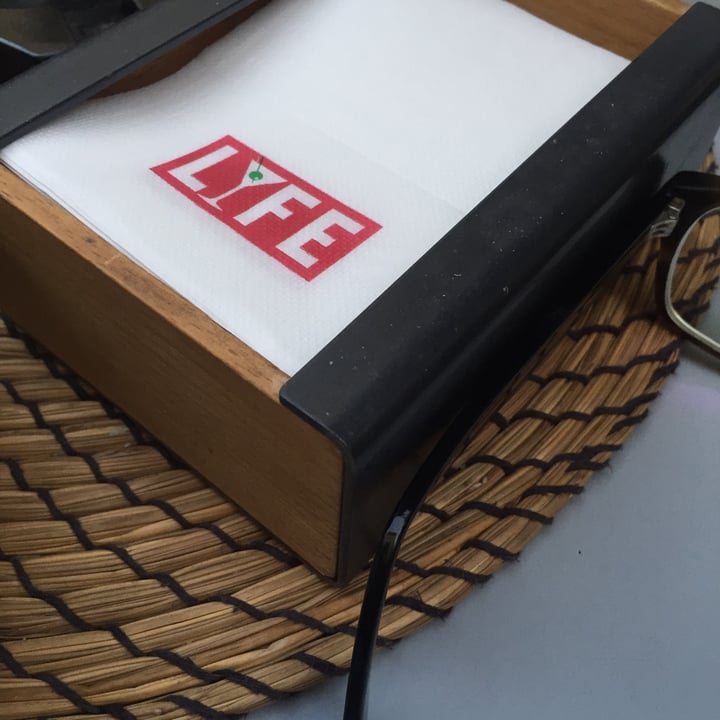 photo of "LIFE" New Bar Torinese Snc Aperitivo sfogliatine di mais shared by @fbr on  19 Aug 2023 - review