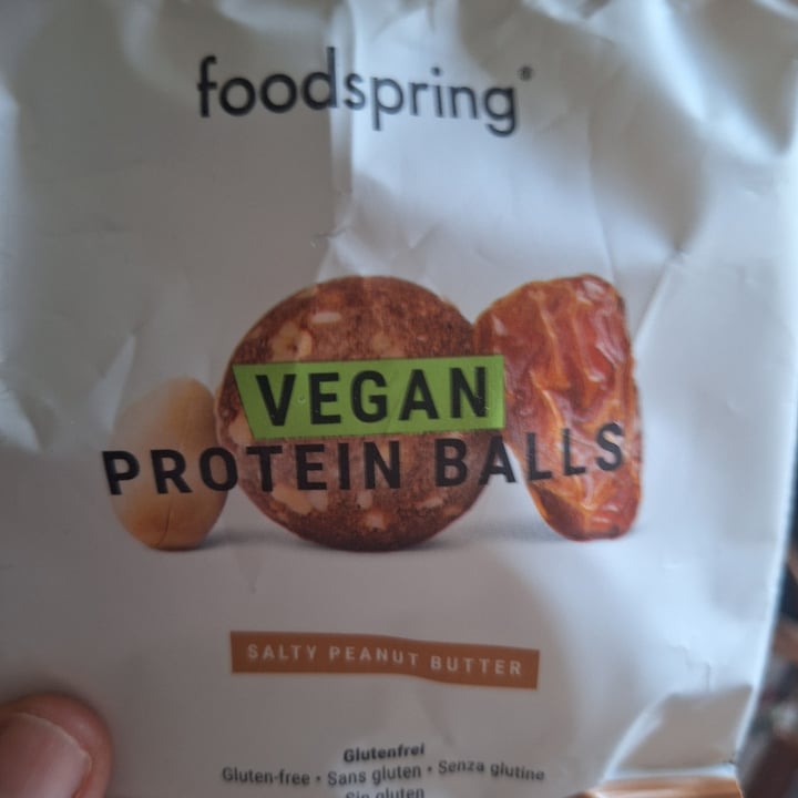photo of Foodspring vegan protein balls- salty peanut butter shared by @lorychan78 on  29 Apr 2024 - review