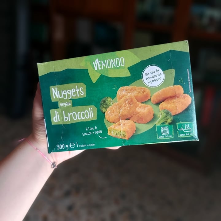 photo of Vemondo vegan nuggets broccoli shared by @ragodea on  02 Sep 2023 - review