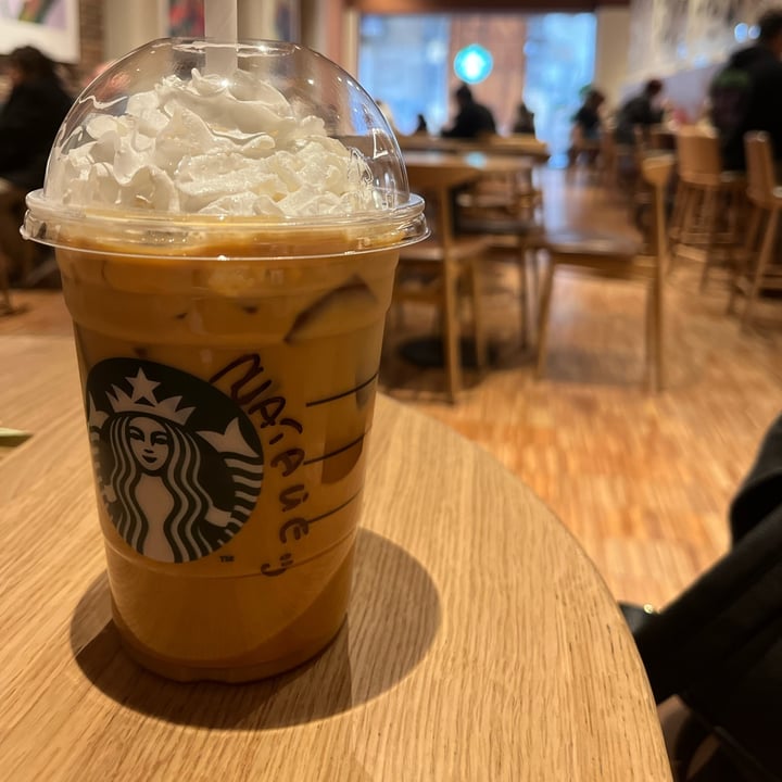 photo of Starbucks Verona Pumpkin Spice Latte shared by @biscottoveg on  04 Nov 2023 - review