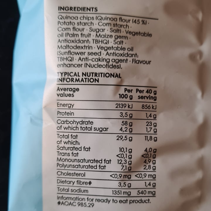 photo of Woolworths Food Quinoa Chips Sea Salt shared by @veronicagroen on  27 Mar 2024 - review