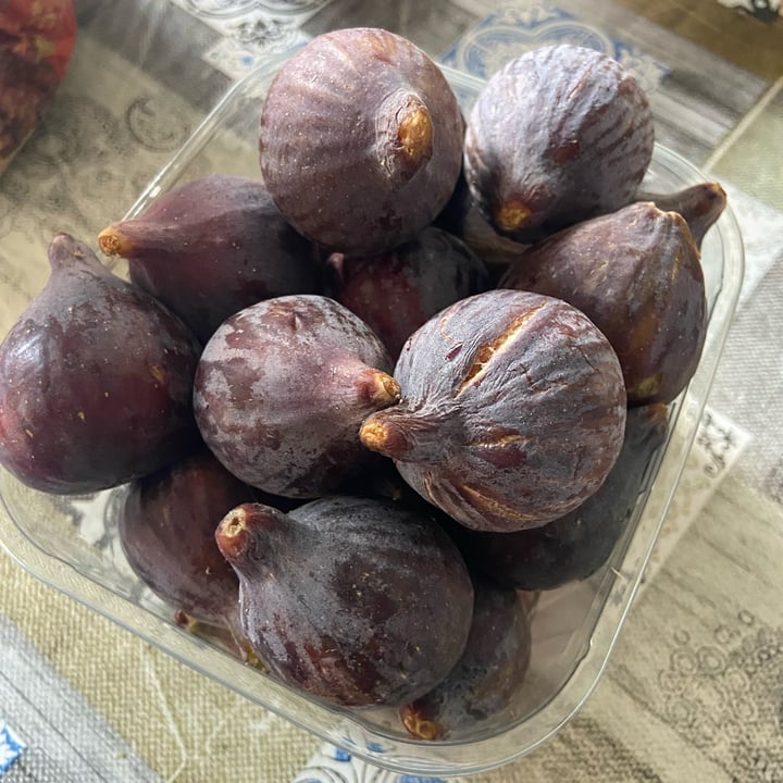 photo of Mercato corso racconigi fochi neri shared by @aledece on  27 Sep 2025 - review