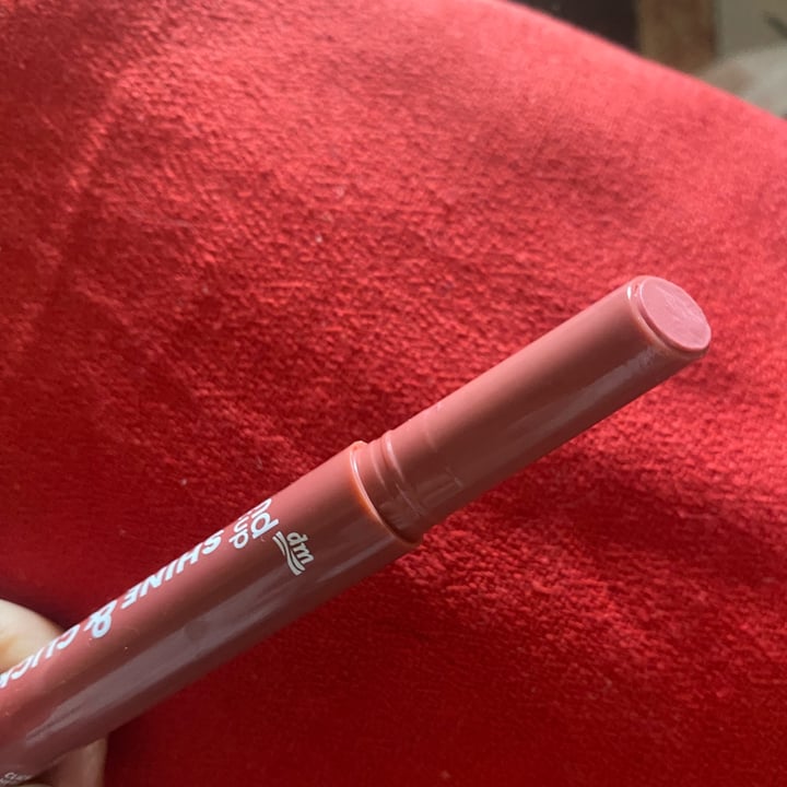 photo of Dm Gloss in a stick shared by @eleanor93 on  11 Mar 2025 - review