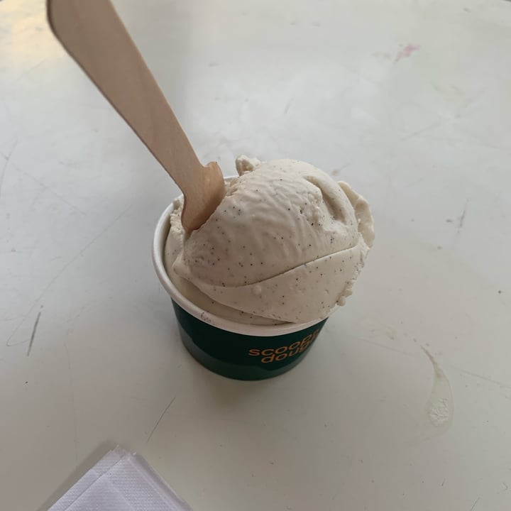 photo of Scoop 'n Dough vanilla ice cream shared by @sabrinarm on  15 Jun 2024 - review