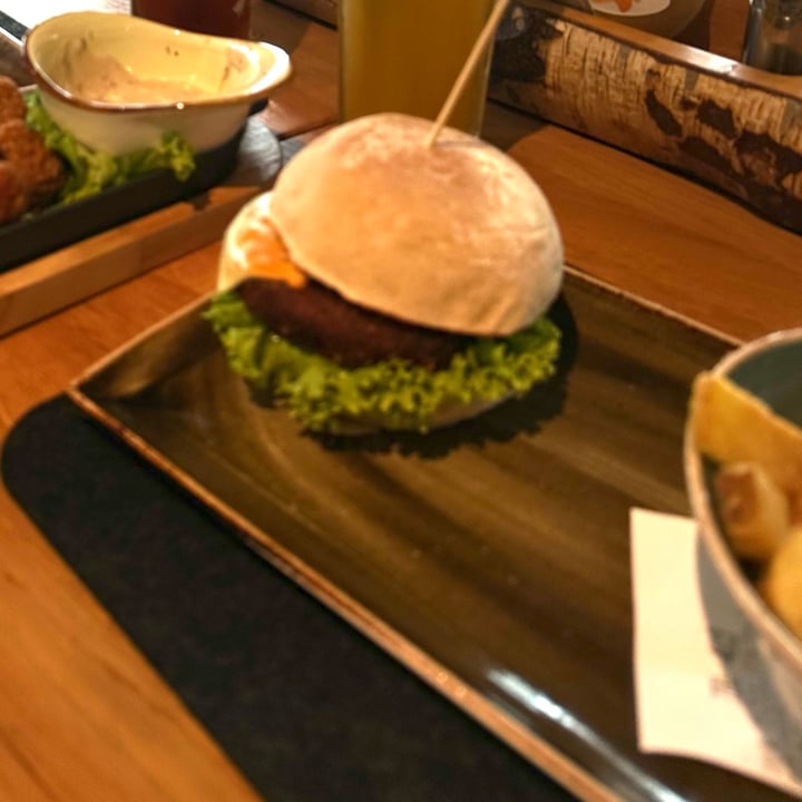 photo of Hans Im Glück German Burgergrill | Singapore VIVO CITY Wolpertinger burger shared by @sivxniii on  03 Dec 2023 - review