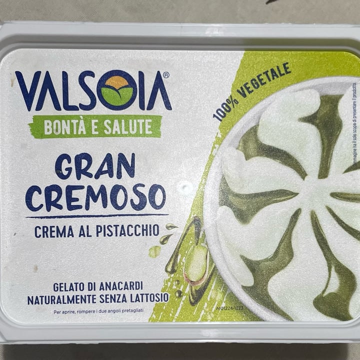 photo of Valsoia Gran Cremoso crema al pistacchio shared by @elle10 on  30 Jun 2025 - review