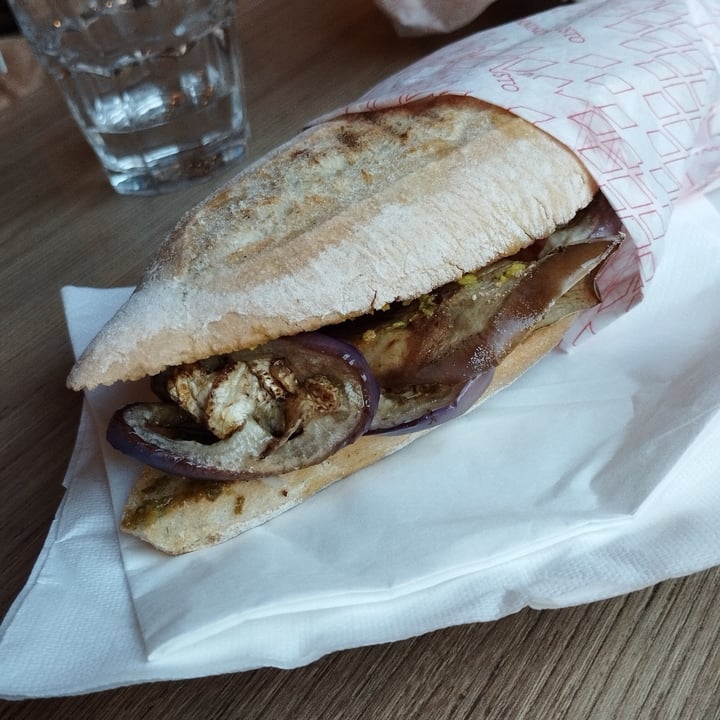 photo of Panino Giusto Veg 2 shared by @urdva on  19 Jun 2024 - review