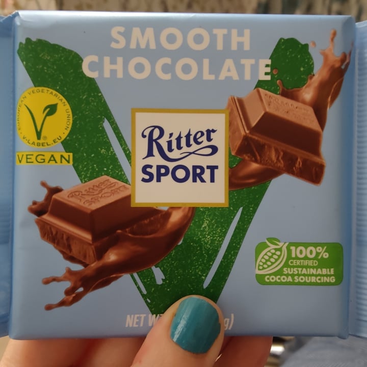 photo of Ritter Sport Smooth Chocolate shared by @plumesworld on  03 Sep 2023 - review