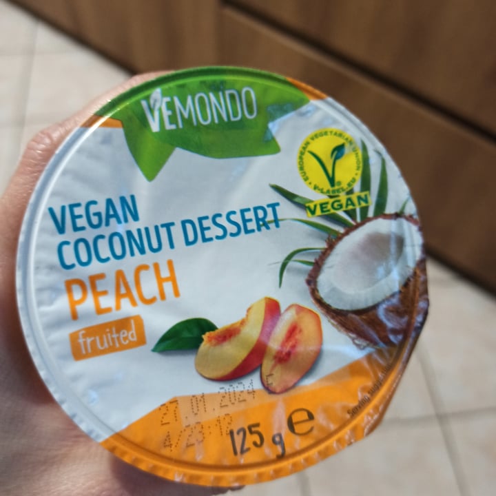 photo of Vemondo Vegan Coconut Dessert Peach shared by @annaboodmann on  16 Jan 2024 - review