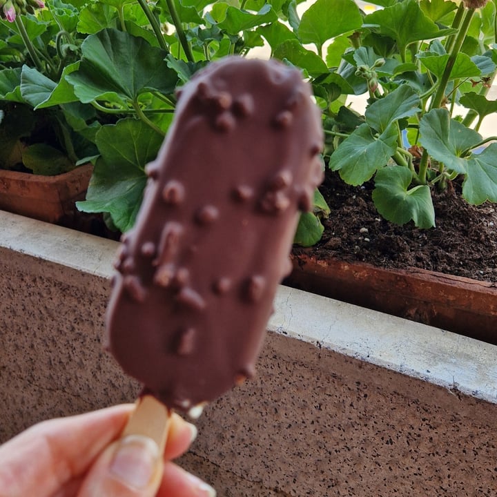 photo of Magnum Chill Blueberry Cookie shared by @erika100 on  02 Jun 2024 - review