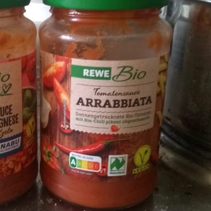 photo of Rewe Bio Pasta Sauce Arrabbiata shared by @sun4smile on  06 May 2024 - review