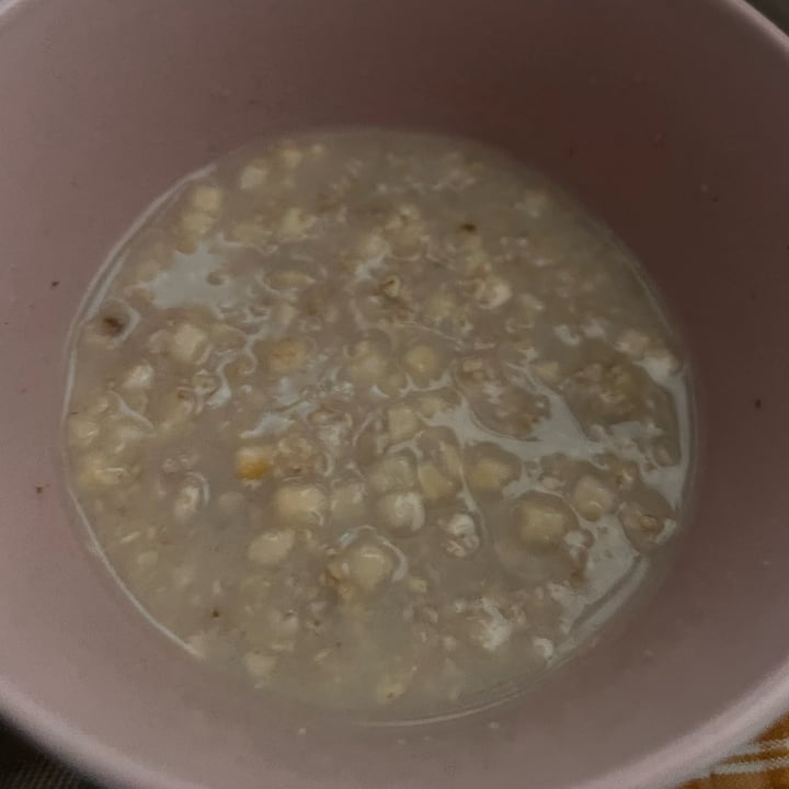 photo of Crownfield Porridge Apple & Almonds shared by @seitansistah on  15 Mar 2025 - review