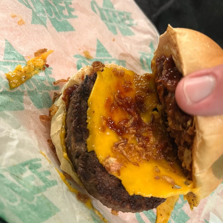 photo of Oowee Vegan bbq bae shared by @preshasoogrim on  06 Oct 2025 - review