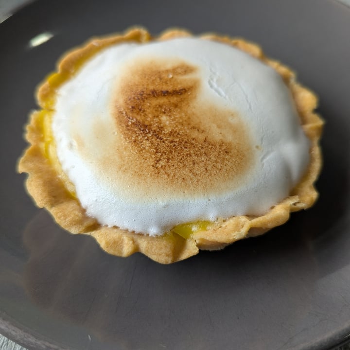photo of Compassionate Kitchen Lemon Meringue Pie shared by @pointsofellie on  04 Sep 2025 - review