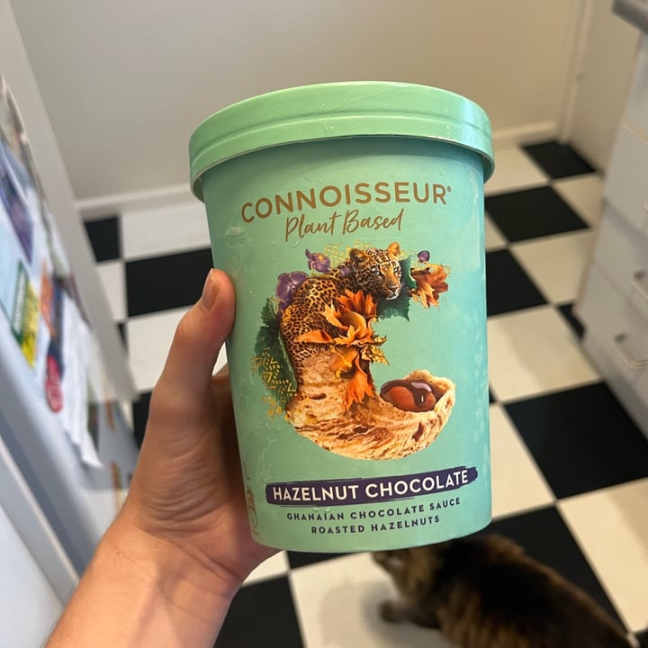 photo of Connoisseur Hazelnut Chocolate shared by @nikivisser on  10 Dec 2023 - review
