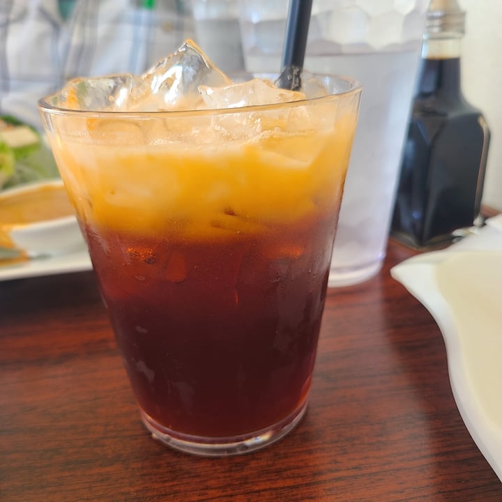 photo of Big Monster Sushi & Thai- LIHUE Thai tea shared by @sofihuasteca on  16 Oct 2024 - review