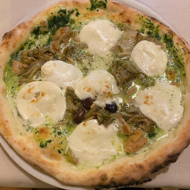 photo of Pizzeria il Gabbiano Pizze Vegane shared by @whatthefuck on  17 Nov 2023 - review