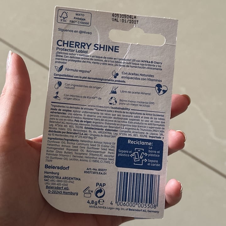 photo of Nivea Protector Labial shared by @barbymarz on  20 Jul 2024 - review